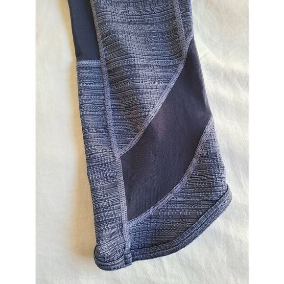 Athleta Cropped Leggings Womens 2XS Purple Stretch Lined Athleisure Yoga Pockets - Picture 3 of 8